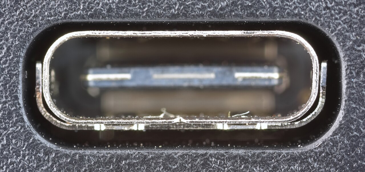 Reading a laptop spec sheet: processor, memory, storage, ports